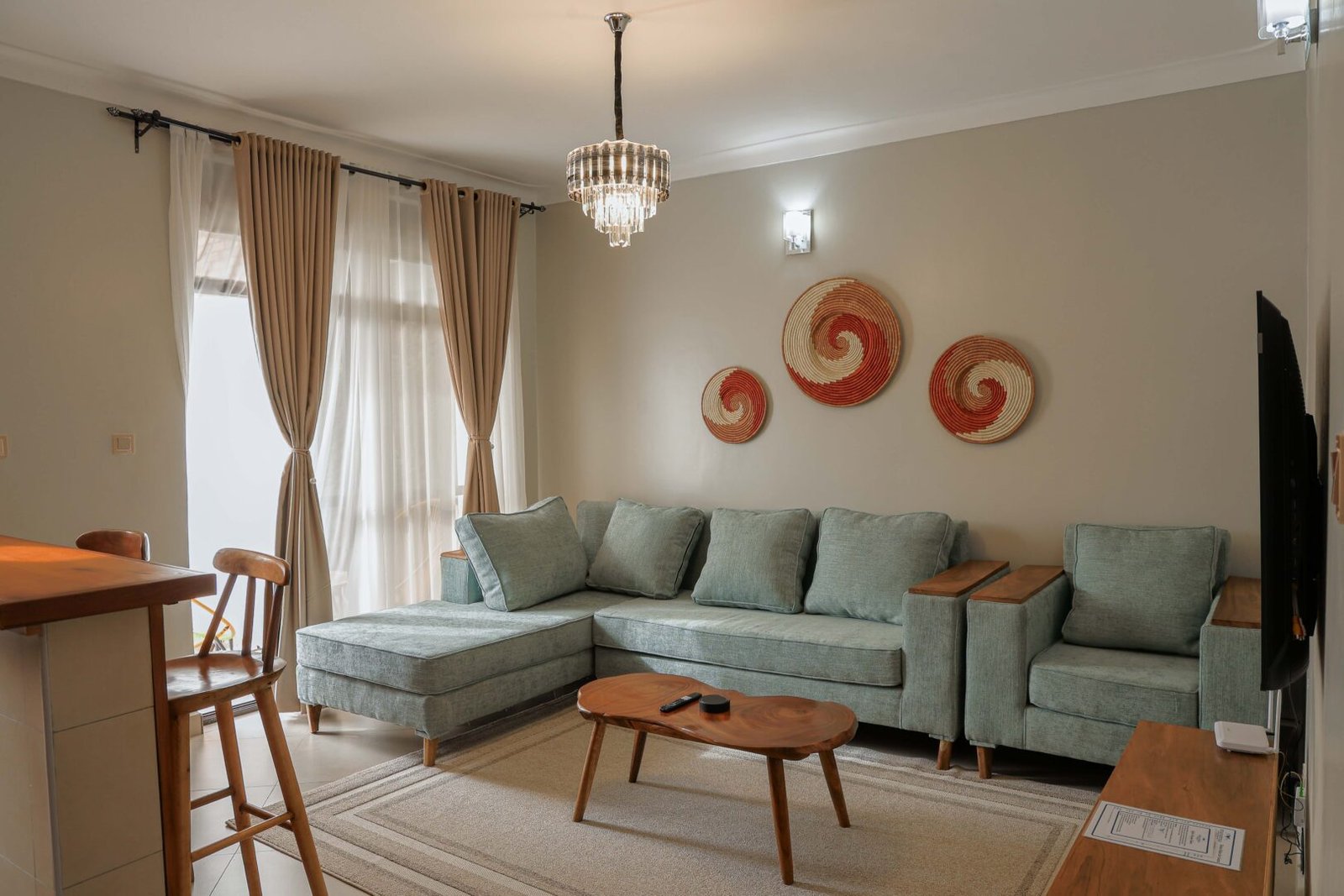 One Bedroom Apartment (Unit 3)